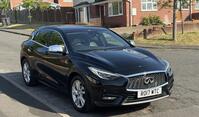 INFINITI Q30