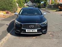 INFINITI Q30